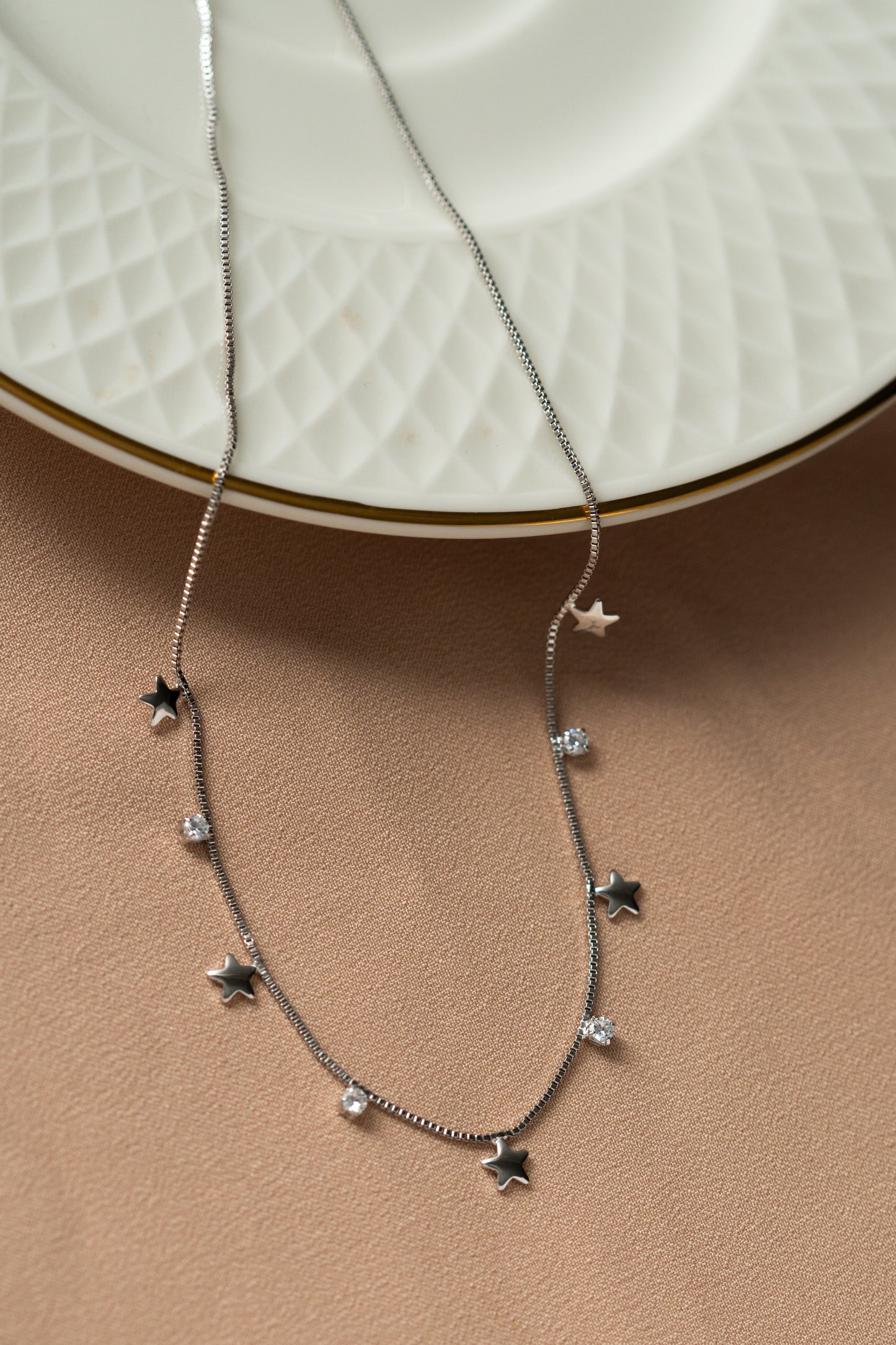 Choker estrellitas