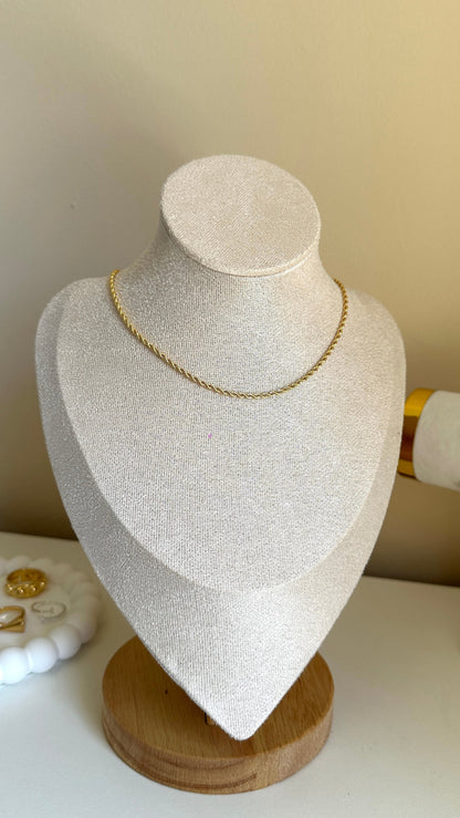 Choker trenzado