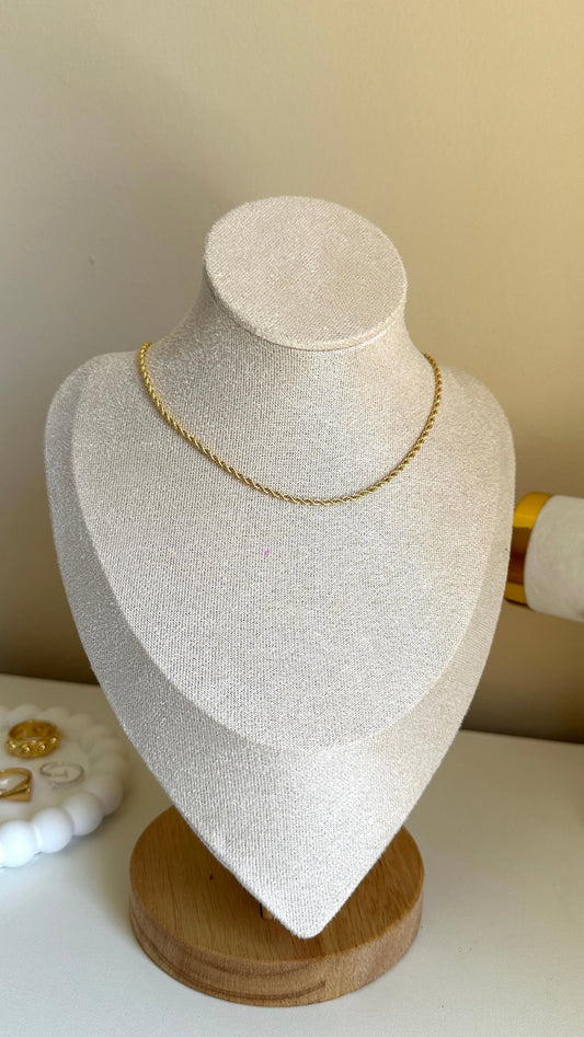 Choker trenzado