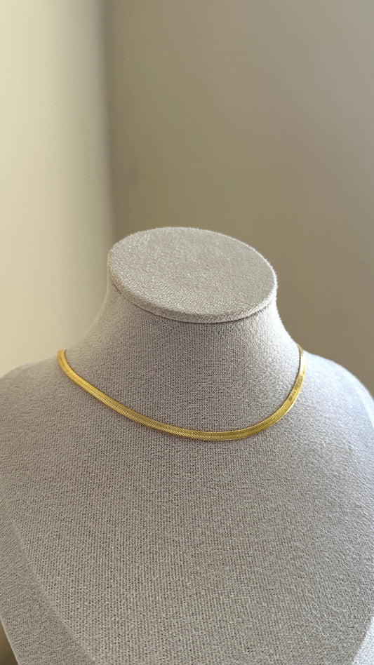 Choker dorado